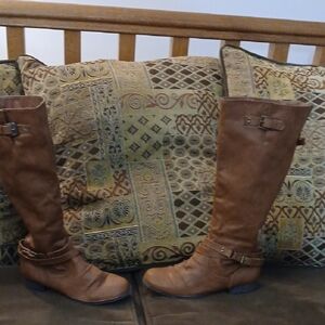 Brown Heeled Boots